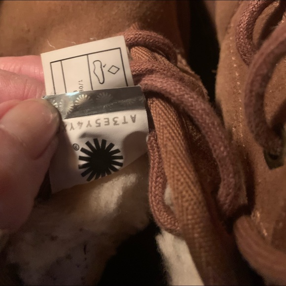 ❤️UGG NEUMEL* CHUKKA BOOTS, CHESTNUT, M7, L39.5❤️ PRETTY FIRM ON PRICE.❤️ - Picture 8 of 9